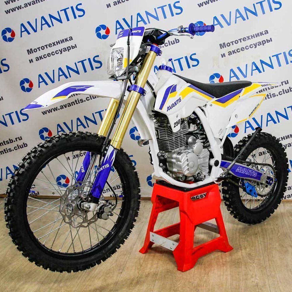 Avantis lux. Мотоцикл Avantis a2 Lux. Avantis a2 Lux 172fmm. Мотоцикл Авантис а2 Люкс. Авантис а2 Lux 172.